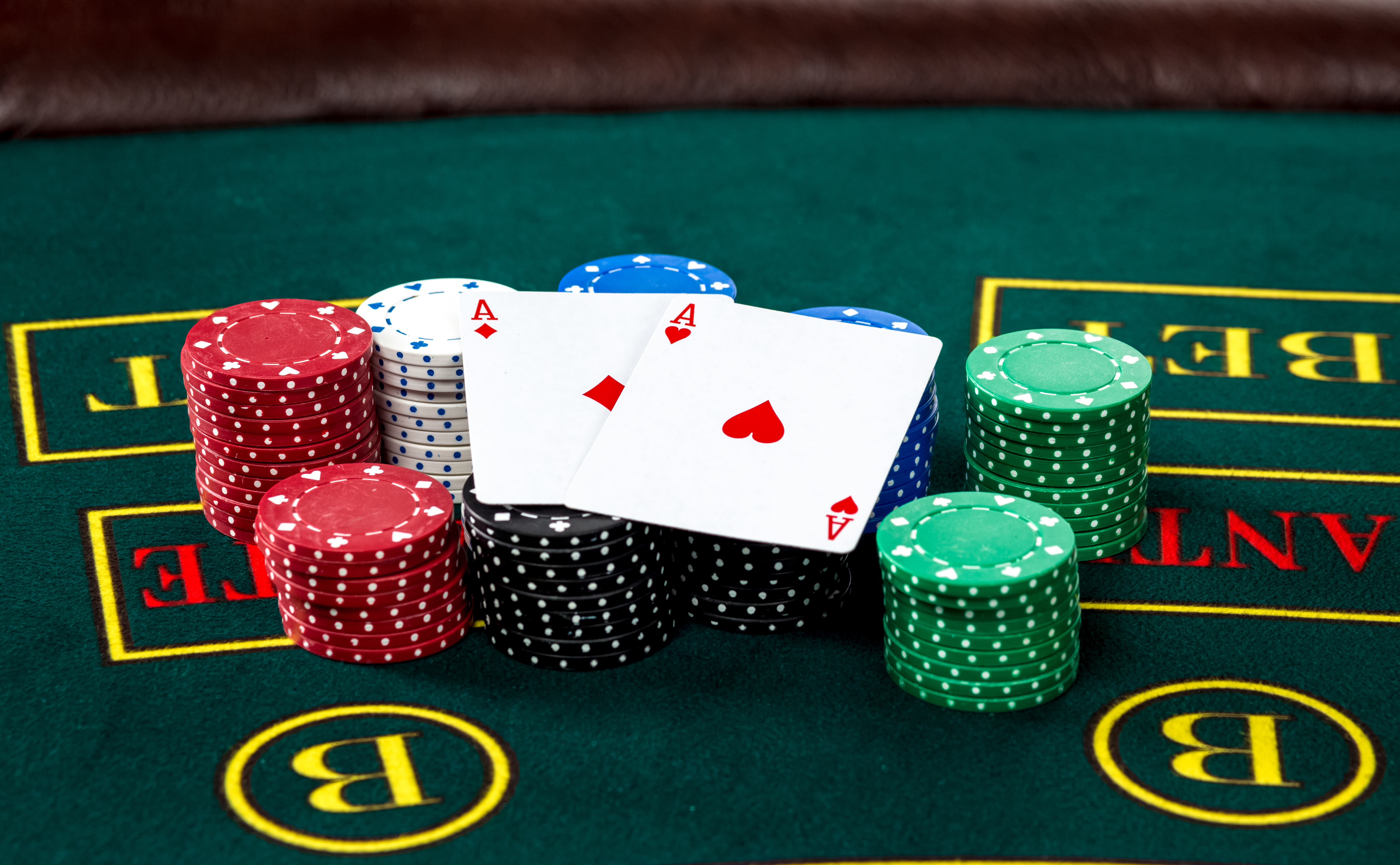 Table games at PiperSpin